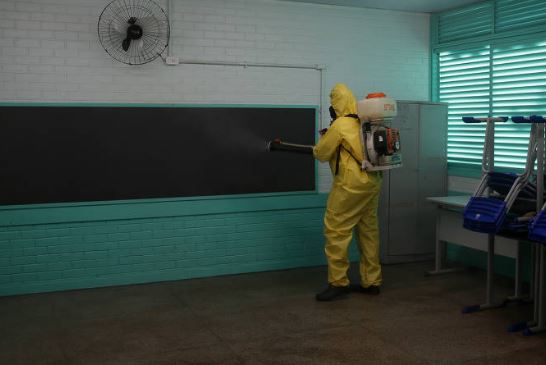 79% dos brasileiros dizem que reabertura de escolas agravará a pandemia